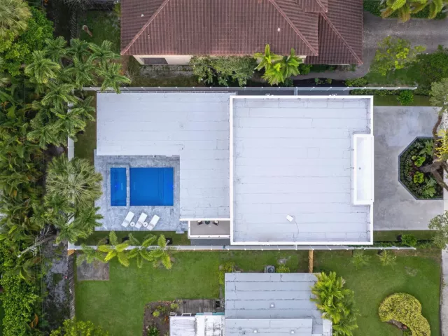 Продажа дома по адресу 829 SW 11TH Street - фото 9282022