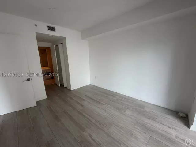 Квартира в аренду номер2410 - фото 9279651