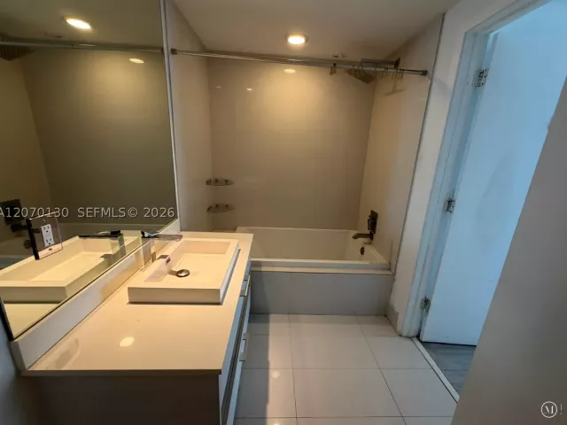 Квартира в аренду номер2410 - фото 9279653