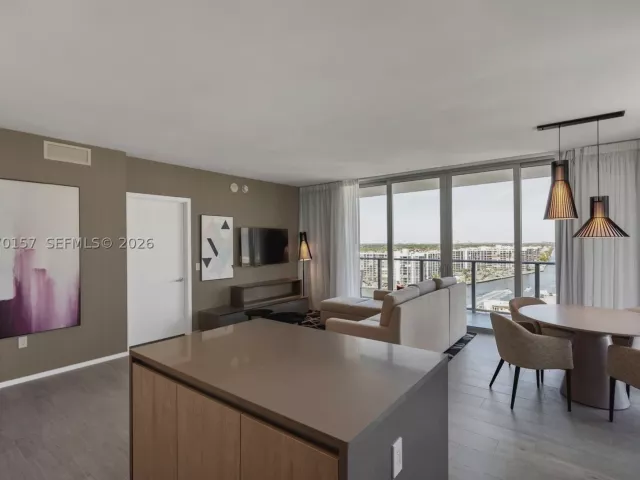 Продажа квартиры #R2301 - фото 9280388