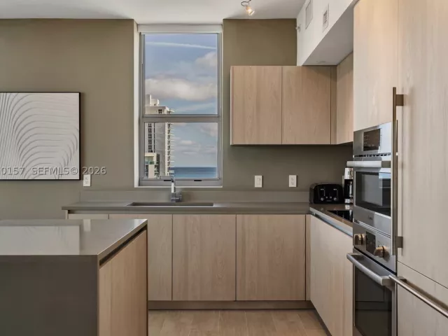 Продажа квартиры #R2301 - фото 9280390