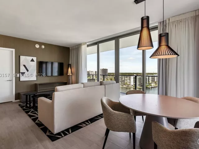 Продажа квартиры #R2301 - фото 9280391