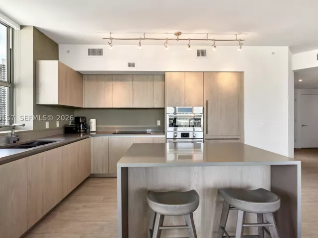 Продажа квартиры #R2301 - фото 9280392