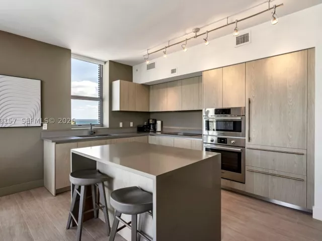 Продажа квартиры #R2301 - фото 9280393