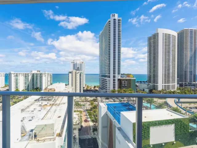 Продажа квартиры #R2301 - фото 9280383