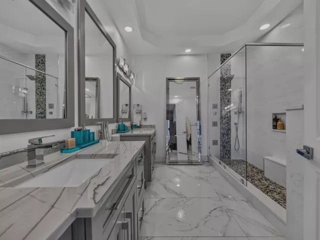 Продажа дома по адресу 3224 NE 4th Street - фото 9275334
