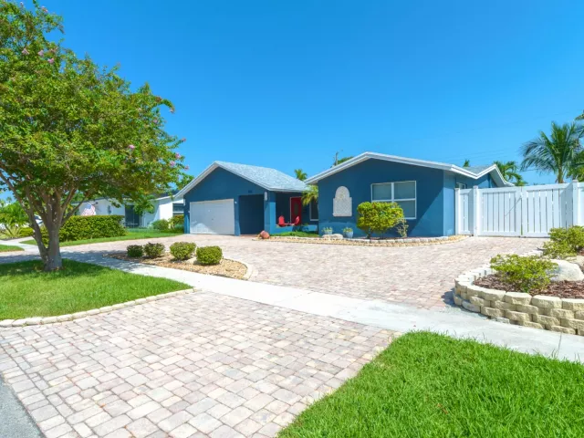 Продажа дома по адресу 821 SE 16th Street - фото 9375428