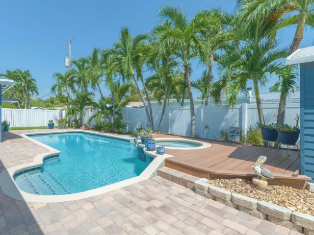 Продажа дома по адресу 821 SE 16th Street - фото 9375458