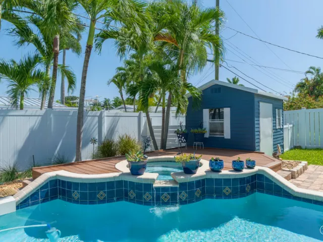Продажа дома по адресу 821 SE 16th Street - фото 9375463
