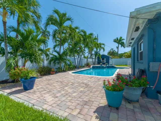 Продажа дома по адресу 821 SE 16th Street - фото 9375468