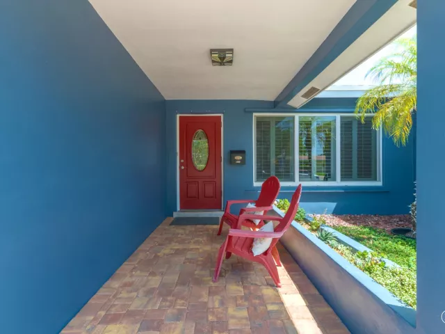 Продажа дома по адресу 821 SE 16th Street - фото 9375432