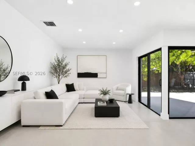 Продажа дома по адресу 12331 SW 203rd Ter - фото 9274668
