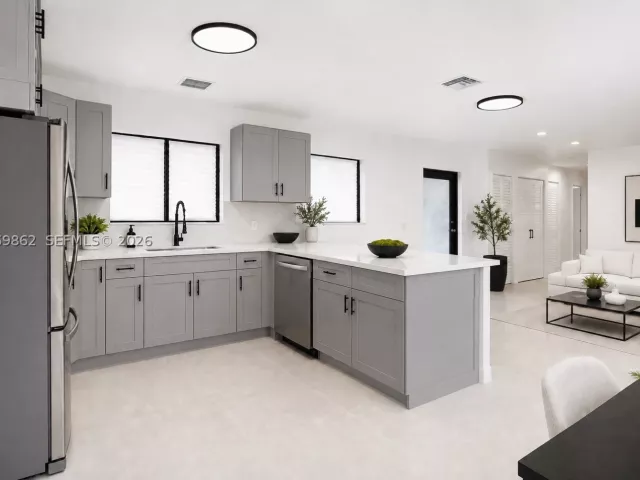 Продажа дома по адресу 12331 SW 203rd Ter - фото 9274674