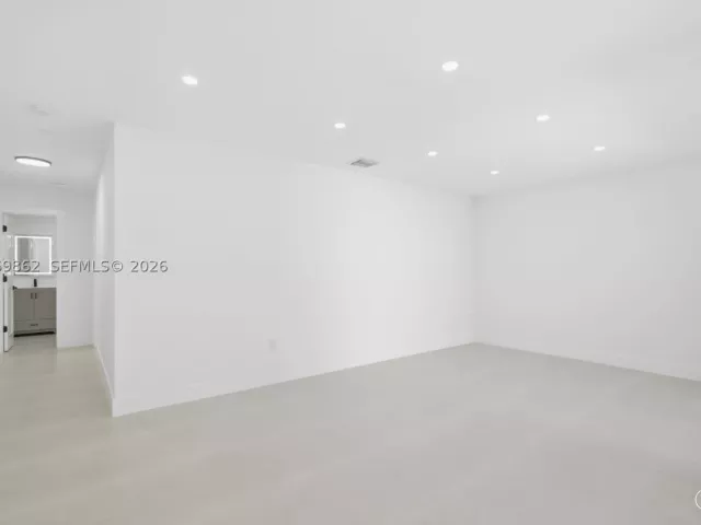 Продажа дома по адресу 12331 SW 203rd Ter - фото 9274677