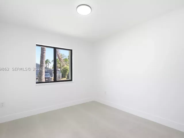 Продажа дома по адресу 12331 SW 203rd Ter - фото 9274680