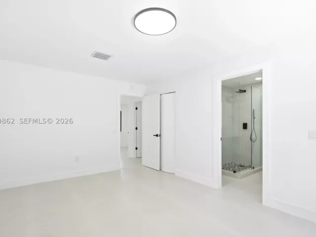 Продажа дома по адресу 12331 SW 203rd Ter - фото 9274685