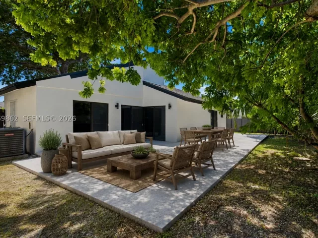 Продажа дома по адресу 12331 SW 203rd Ter - фото 9274694