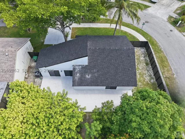 Продажа дома по адресу 12331 SW 203rd Ter - фото 9274661