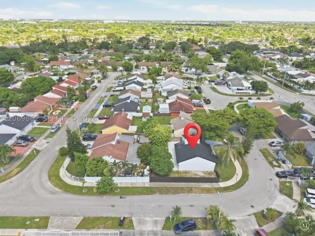 Продажа дома по адресу 12331 SW 203rd Ter - фото 9274699
