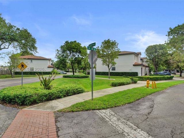 Продажа дома по адресу 11969 SW 81st St - фото 9274748