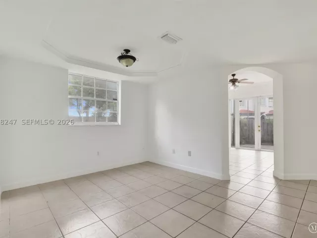 Продажа дома по адресу 11969 SW 81st St - фото 9274714