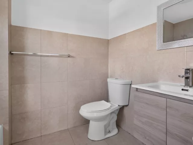Продажа дома по адресу 5845 ARTHUR Street - фото 9272589