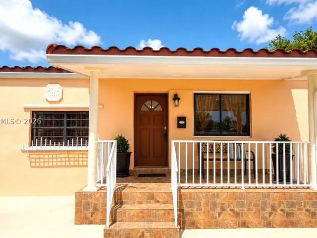 Продажа дома по адресу 1791 SW 14th St - фото 9376004