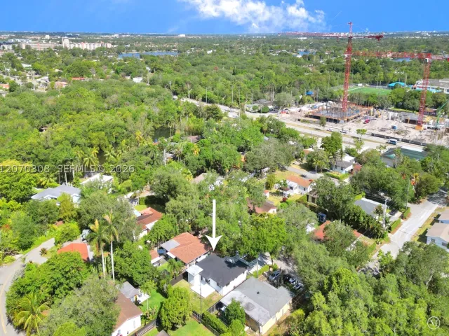 Продажа дома по адресу 2380 NE 184th Ter - фото 9272835