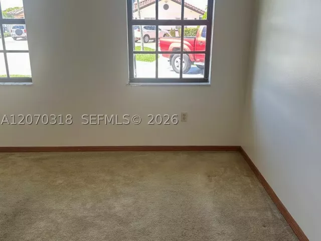 Продажа дома по адресу 13280 SW 40th Ter - фото 9280010
