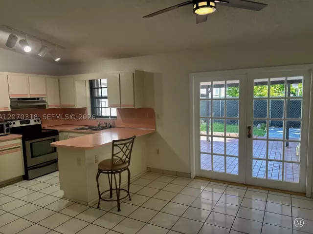 Продажа дома по адресу 13280 SW 40th Ter - фото 9280001