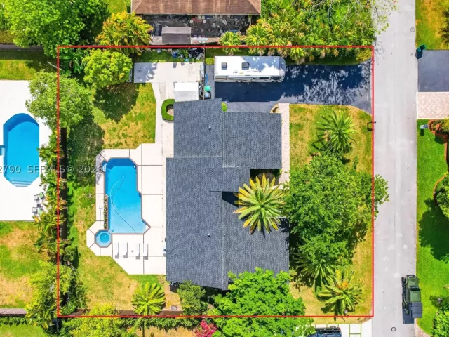 Продажа дома по адресу 12231 SW 103rd Ter - фото 9274860