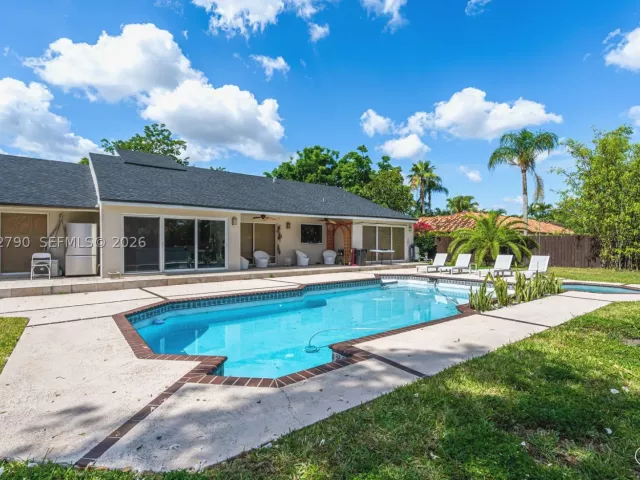 Продажа дома по адресу 12231 SW 103rd Ter - фото 9274862