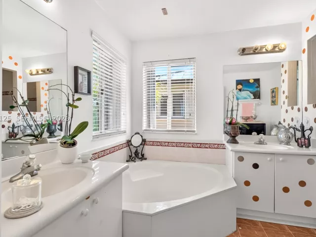 Продажа дома по адресу 15809 SW 65th Ter - фото 9274803