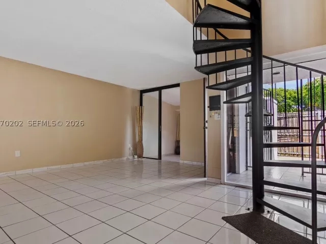 Продажа дома по адресу 2524 SW 122nd Ct - фото 9274894