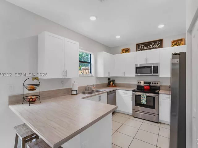 Продажа дома по адресу 13154 SW 233rd St - фото 9274626