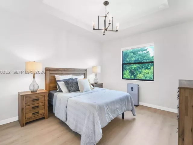Продажа дома по адресу 13154 SW 233rd St - фото 9274629