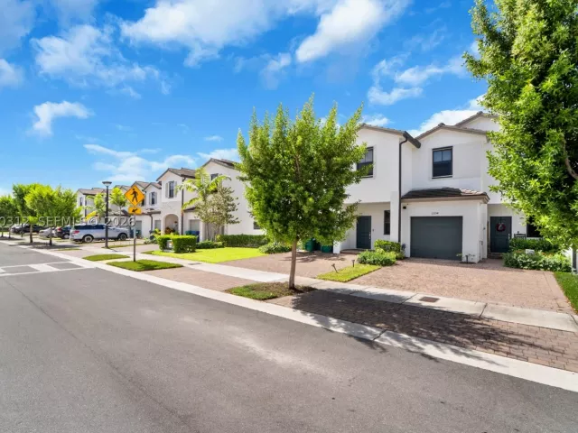 Продажа дома по адресу 13154 SW 233rd St - фото 9274617