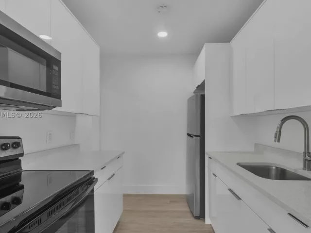 Продажа дома по адресу 4840 SW 5th Ter - фото 9278340