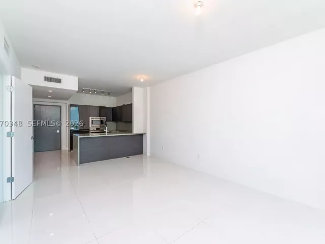 Квартира в аренду номер3207 - фото 9280414