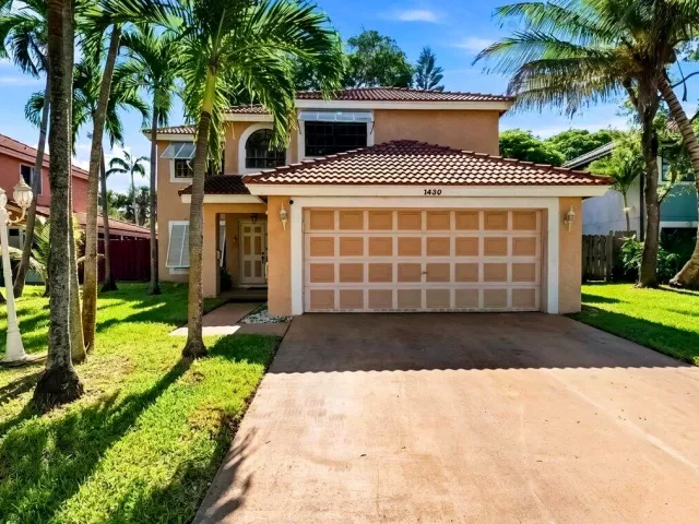 Продажа дома по адресу 1430 SW 88TH Way - фото 9279919