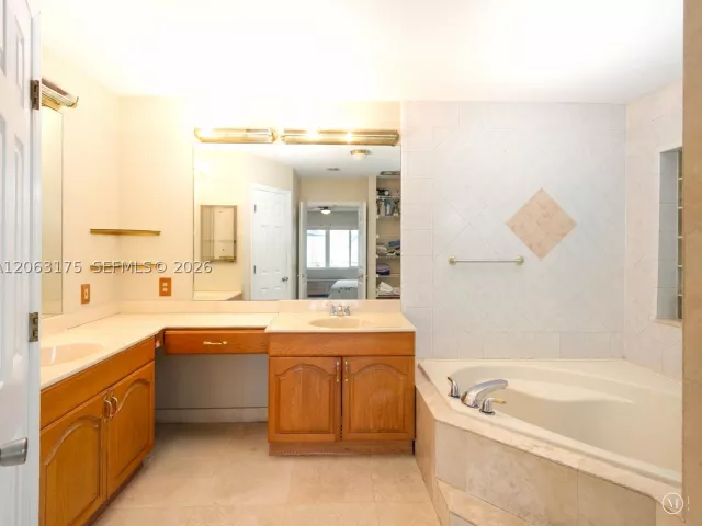 Продажа дома по адресу 3134 Pierce St - фото 9362838