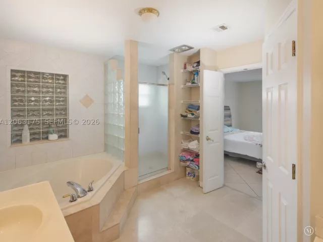Продажа дома по адресу 3134 Pierce St - фото 9362839