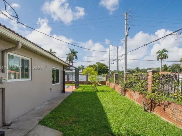 Продажа дома по адресу 3134 Pierce St - фото 9362846