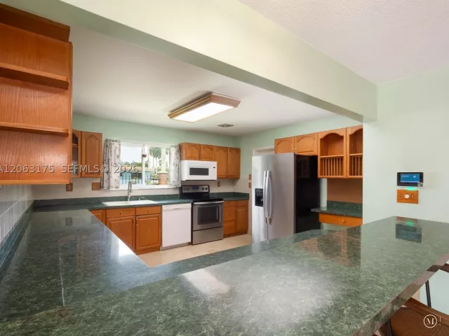 Продажа дома по адресу 3134 Pierce St - фото 9362830