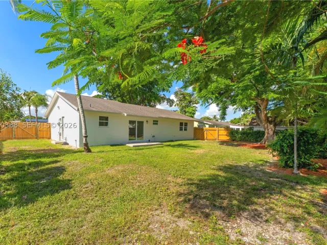 Продажа дома по адресу 425 NW 17th St - фото 9279988