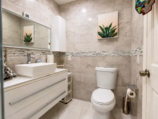 Продажа дома по адресу 12231 SW 1st St - фото 9296654