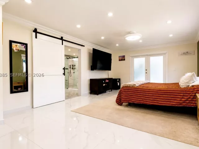 Продажа дома по адресу 12231 SW 1st St - фото 9296669