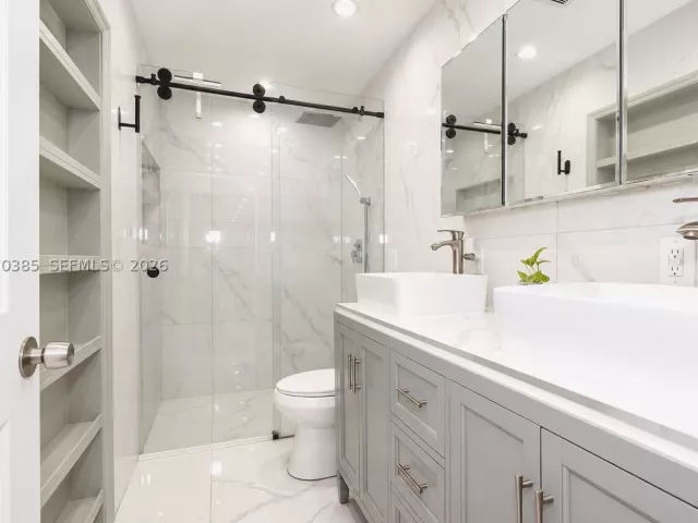Продажа дома по адресу 12231 SW 1st St - фото 9296673