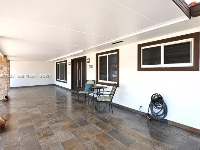 Продажа дома по адресу 12231 SW 1st St - фото 9296647