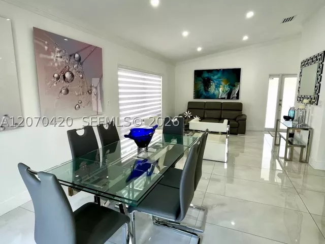 Продажа дома по адресу 19342 SW 119th Ct - фото 9291427